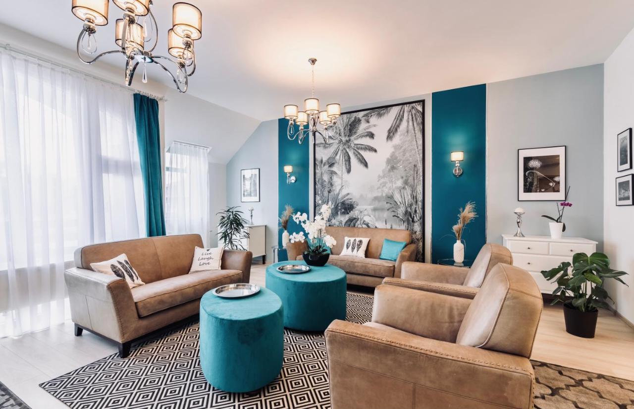 Monarchia Apartman Grand Mosonmagyarovar Bagian luar foto